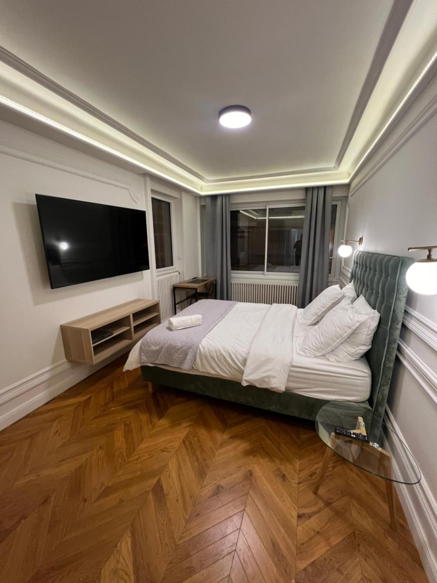 Private Apartments - Champs-Elysees Paris Exterior foto